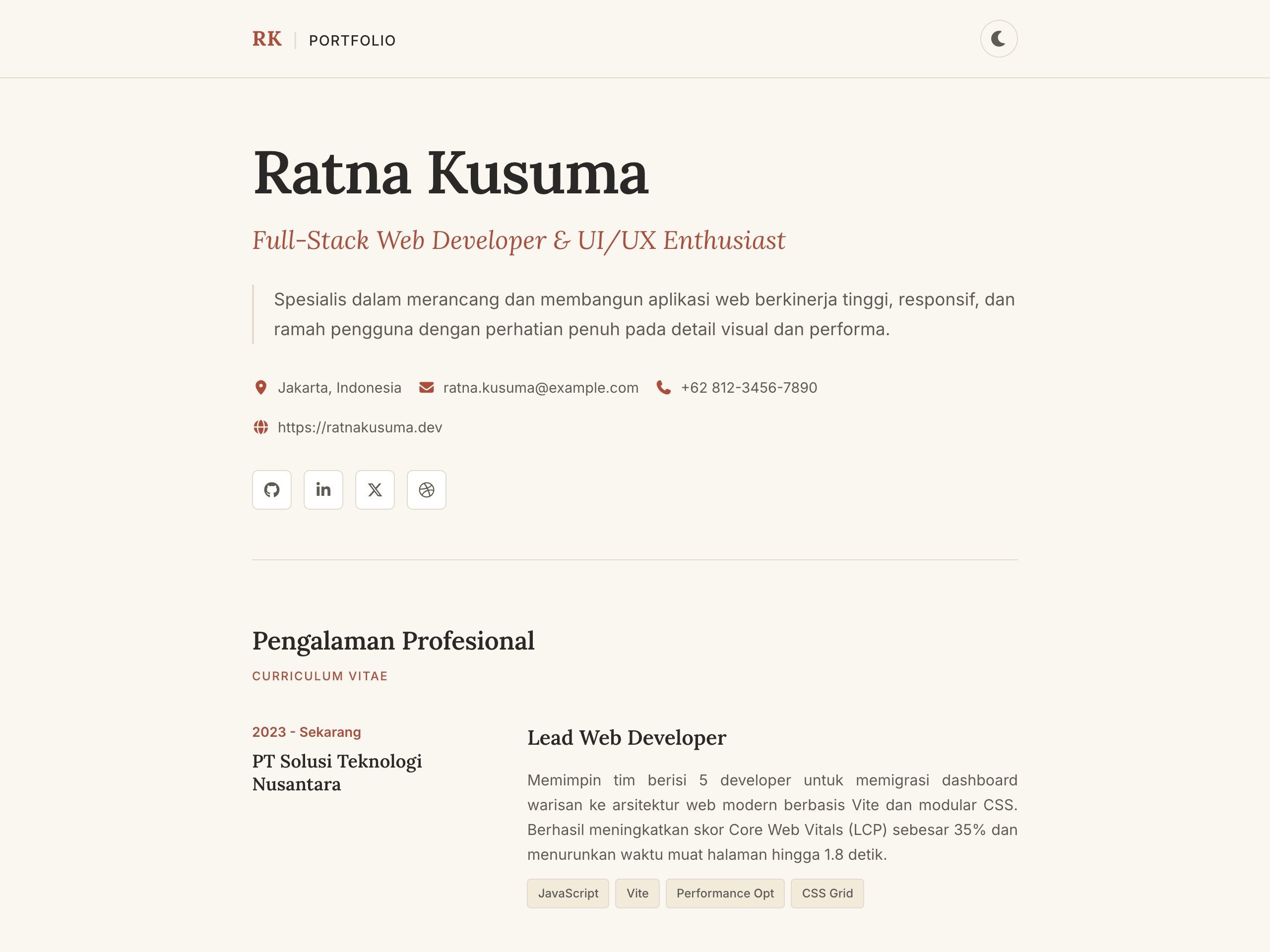 Thumbnail - Online CV | Warm Editorial